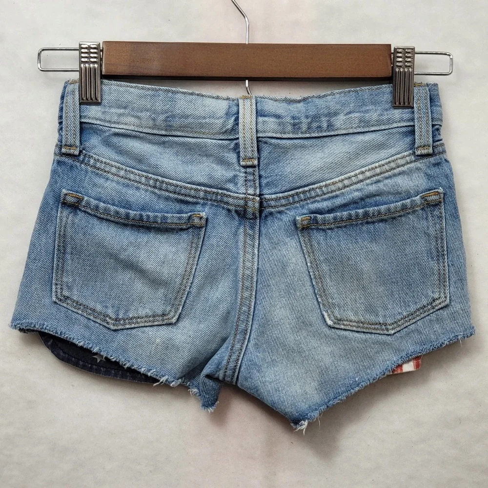 Old Navy Kids Girls Size 8 Distressed Americana Flag Pocket Denim Shorts Blue